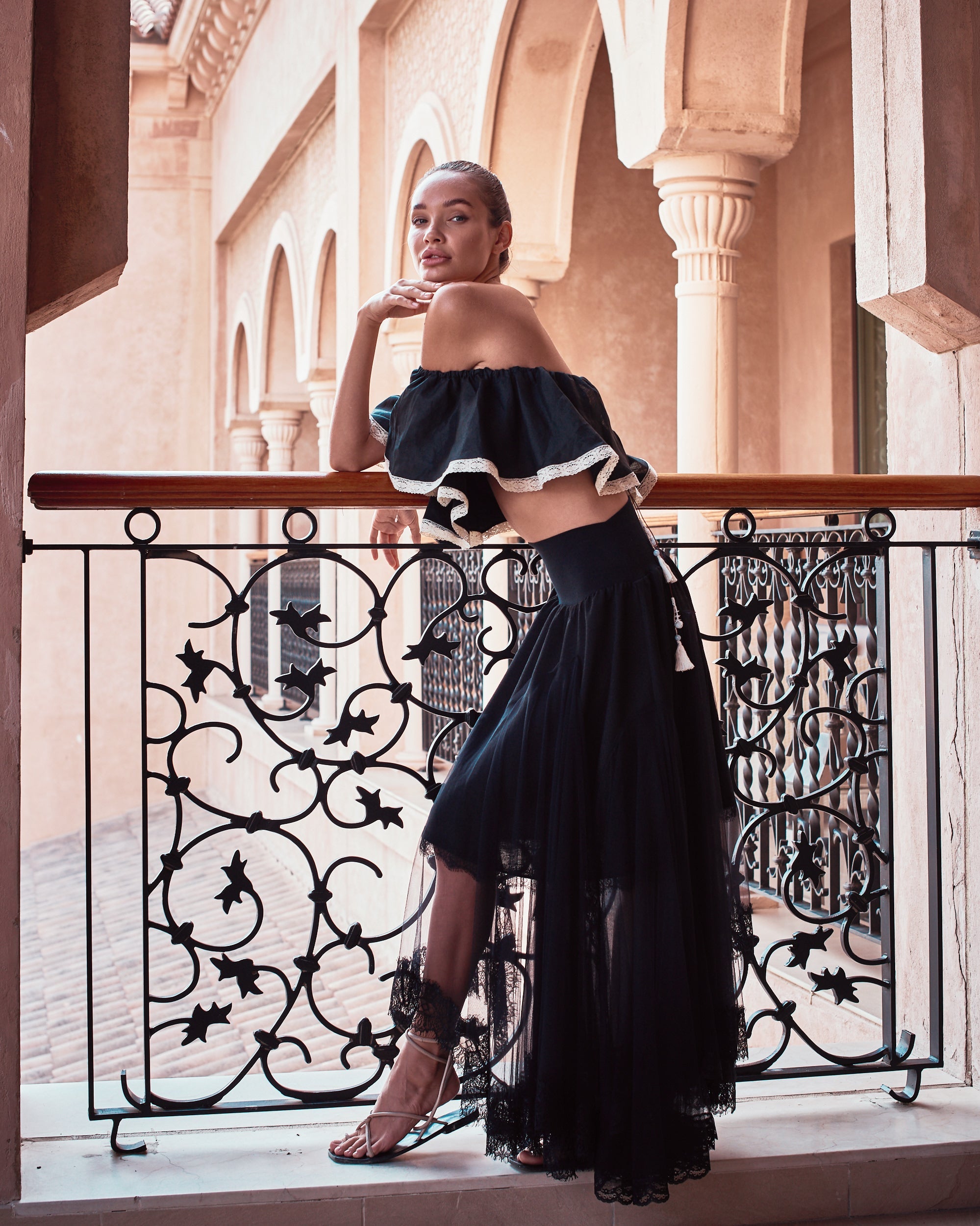 Black Tulle Lace Trim Panelled Skirt – Ayesha Depala